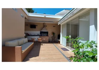 Casa de Condomínio com 3 Quartos à venda, 200m² no Tamboré, Santana de Parnaíba