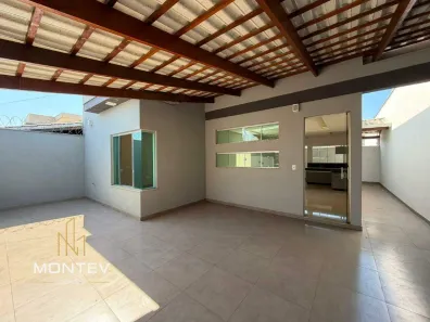 Casa com 3 Quartos à venda, 85m² no São Roque, Divinópolis
