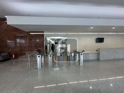 Sala Comercial para venda ou aluguel, 750m² no Jurubatuba, São Paulo