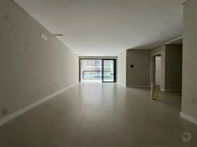 Apartamento com 3 Quartos à venda, 131m² no Jurerê, Florianópolis