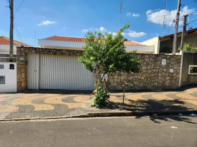 Casa com 3 Quartos para alugar, 210m² no Jardim Dom Bosco, Campinas