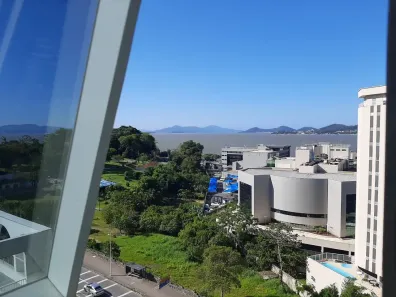 Apartamento com 3 Quartos à venda, 239m² no Agronômica, Florianópolis