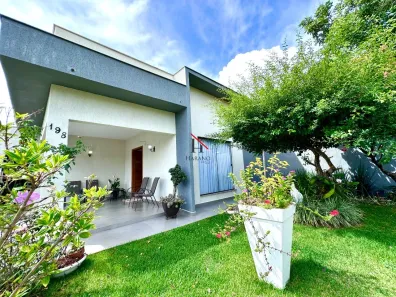 Casa com 2 Quartos à venda, 110m² no Franca, Londrina