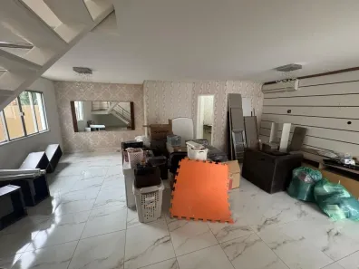 Apartamento com 3 Quartos para alugar, 200m² no Flores, Manaus