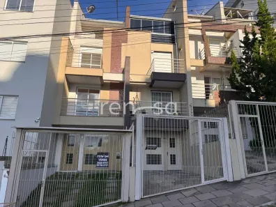 Sobrado com 3 Quartos à venda, 140m² no Vinhedos, Caxias do Sul