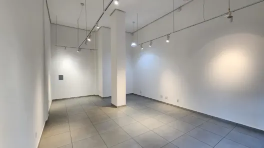 Ponto Comercial para alugar, 43m² no Menino Deus, Porto Alegre