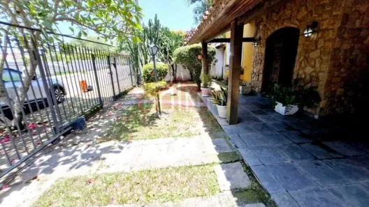 Casa com 3 Quartos à venda, 285m² no Piratininga, Niterói