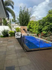 Casa com 4 Quartos à venda, 300m² no Jardim Karaíba, Uberlândia