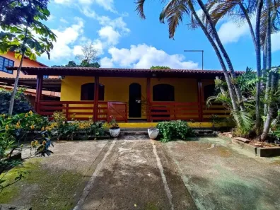 Casa com 4 Quartos à venda, 180m² no Centro, Betim