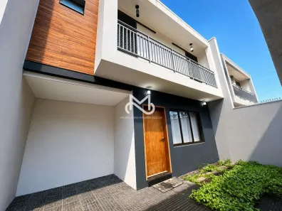Sobrado com 2 Quartos à venda, 72m² no Indaiá, Bertioga