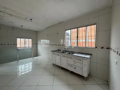 Casa com 2 Quartos para alugar, 80m² no Conceição, Osasco