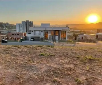 Lote/Terreno à venda, 800m² no Condomínio Residencial Colinas do Paratehy, São José dos Campos