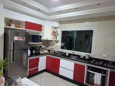 Casa de Condomínio com 3 Quartos à venda, 140m² no Jardim Califórnia, Jacareí