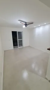 Casa de Condomínio com 1 Quarto para alugar, 50m² no Taquara, Rio de Janeiro