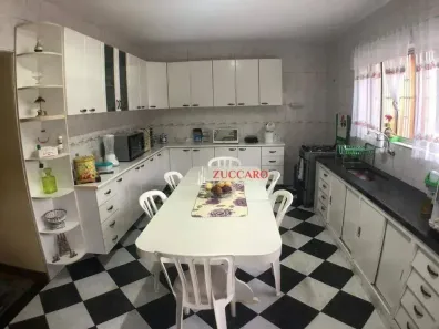 Casa com 3 Quartos à venda, 500m² no Vila Galvão, Guarulhos