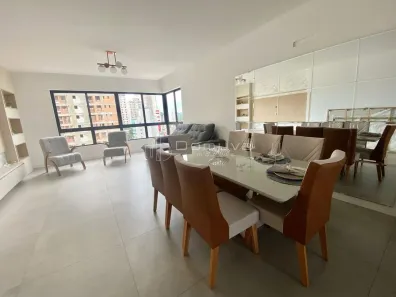 Apartamento com 3 Quartos para alugar, 135m² no Centro, Balneário Camboriú