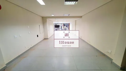 Ponto Comercial para alugar, 220m² no Santa Efigênia, Belo Horizonte