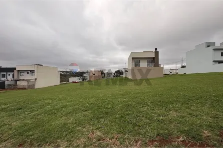 Lote/Terreno à venda, 126m² no Universitário, Cascavel