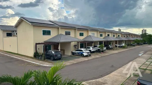 Casa de Condomínio com 3 Quartos à venda, 120m² no Pedrinhas, Porto Velho