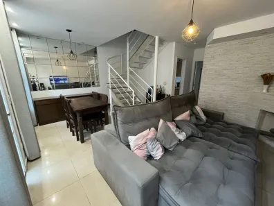 Casa de Condomínio com 3 Quartos à venda, 130m² no Jardim Rebelato, Cotia