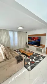 Casa com 4 Quartos para alugar, 290m² no Buraquinho, Lauro de Freitas