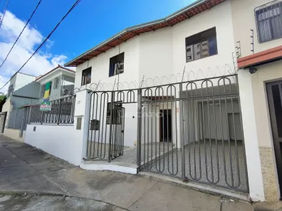 Casa com 5 Quartos para alugar, 270m² no Granbery, Juiz de Fora