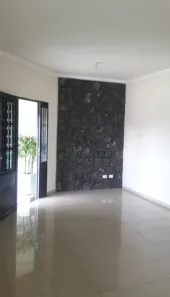 Sobrado com 3 Quartos à venda, 187m² no Jardim Terras de São João, Jacareí