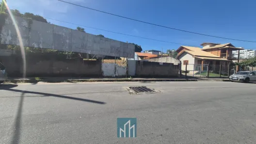 à venda, 829m² no Vila Cruzeiro, Divinópolis