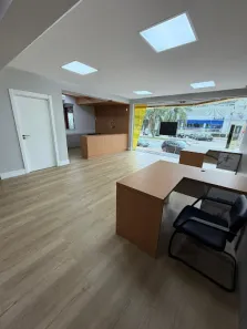 para alugar, 420m² no Coqueiros, Florianópolis