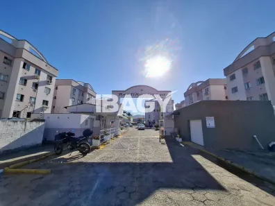 Apartamento com 3 Quartos para alugar, 51m² no Aririú, Palhoça