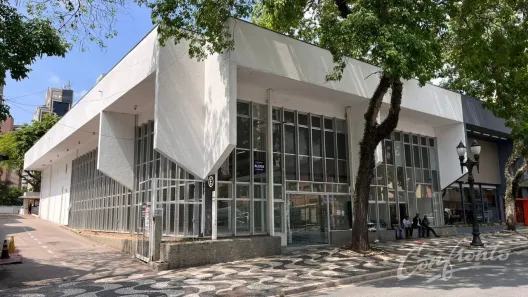Ponto Comercial para alugar, 1300m² no Centro, Curitiba