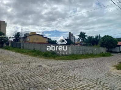 Lote/Terreno à venda, 638m² no Ponta Negra, Natal