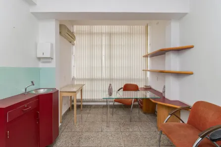 Ponto Comercial para alugar, 135m² no Cerqueira César, São Paulo