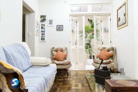 Apartamento com 2 Quartos à venda, 57m² no Petrópolis, Porto Alegre