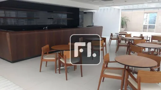 Sala Comercial para alugar, 130m² no Cidade Monções, São Paulo