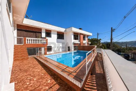 Casa com 3 Quartos à venda, 289m² no Suíssa, Ribeirão Pires
