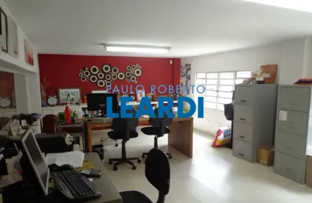 Ponto Comercial à venda, 180m² no Vila Progredior, São Paulo