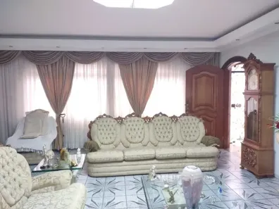 Sobrado com 3 Quartos à venda, 370m² no Vila Paiva, São Paulo