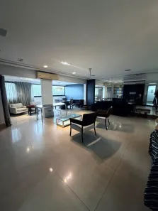 Apartamento com 3 Quartos para alugar, 220m² no Cremação, Belém