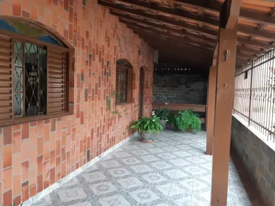 Casa com 3 Quartos à venda, 260m² no Bonsucesso (Barreiro), Belo Horizonte