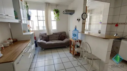 Apartamento com 2 Quartos à venda, 44m² no Coqueiros, Florianópolis