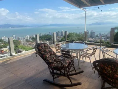 Casa com 3 Quartos à venda, 269m² no Centro, Florianópolis
