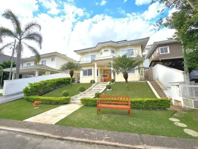 Casa de Condomínio com 4 Quartos à venda, 343m² no Golf Gardens, Carapicuíba