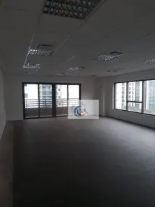 Sala Comercial para alugar, 174m² no Indianópolis, São Paulo