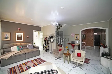 Sobrado com 3 Quartos à venda, 244m² no Sumaré, São Paulo