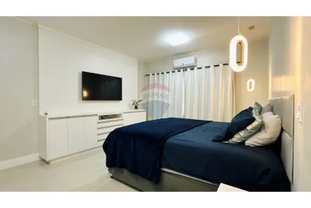 Casa de Condomínio com 6 Quartos à venda, 331m² no Região dos Lagos, Brasília