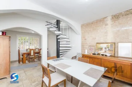 Casa com 4 Quartos à venda, 551m² no Três Figueiras, Porto Alegre