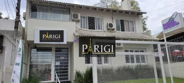 Casa com 10 Quartos para alugar, 400m² no Passo da Areia, Porto Alegre