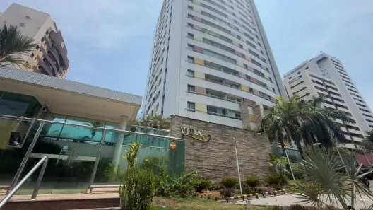 Apartamento com 2 Quartos para alugar, 69m² no Adrianópolis, Manaus