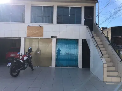 Prédio Comercial à venda, 220m² no Itaoca, Fortaleza